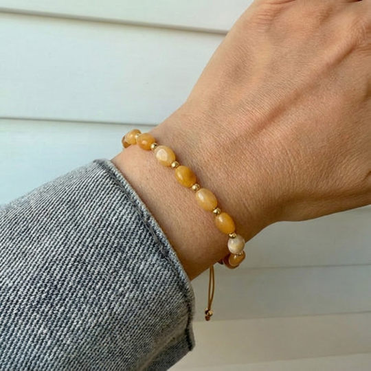 Bransoletka z Żółtego Jadeitu – Obfitość